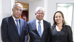 Joubert Flores, Clésio Andrade e Roberta Marchesi