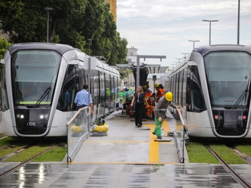 Leia mais sobre o artigo Rede de transportes sobre trilhos avançou só 10,4 km no Brasil em 2015