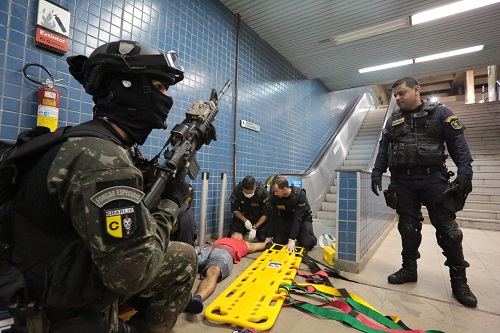 Leia mais sobre o artigo Estação Central do Metrô-DF tem simulação antiterrorismo para a Olimpíada