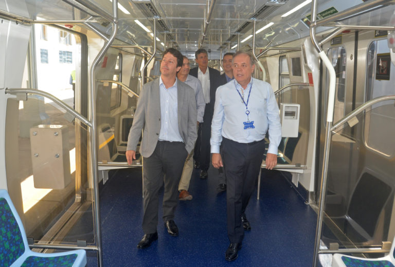 Leia mais sobre o artigo Secretário de Transportes participou da viagem inaugural do primeiro trem fabricado pela Alstom