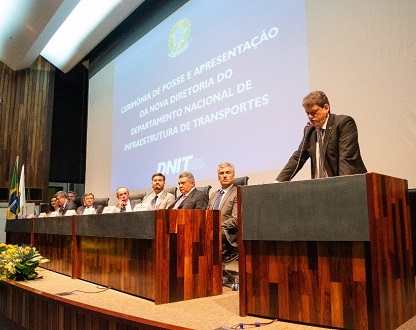 Leia mais sobre o artigo ANPTrilhos participa da posse da nova Diretoria do DNIT