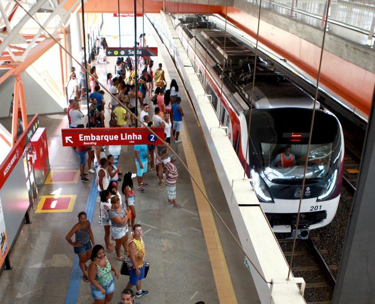 Leia mais sobre o artigo Metrô Bahia amplia funcionamento e transporta 1 milhão de passageiros
