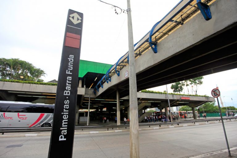 Leia mais sobre o artigo Metrô SP lança edital para concessão de 13 terminais de ônibus integrados a estações do Metrô