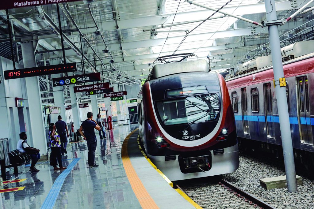 Leia mais sobre o artigo Metrô Salvador-Lauro de Freitas: o sistema que modernizou o transporte da RMS