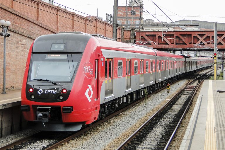 Leia mais sobre o artigo Linha 7-Rubi da CPTM passa a operar somente com trens novos