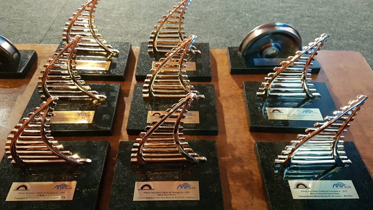 Leia mais sobre o artigo Prêmio RF: vencedores destacam categoria Ferroviário Padrão