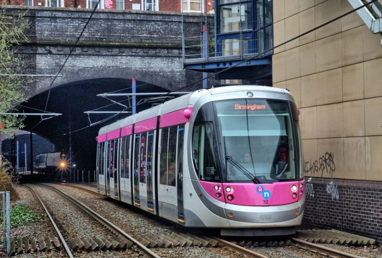 Read more about the article CAF will suppliy catenary-free Light Rails to England