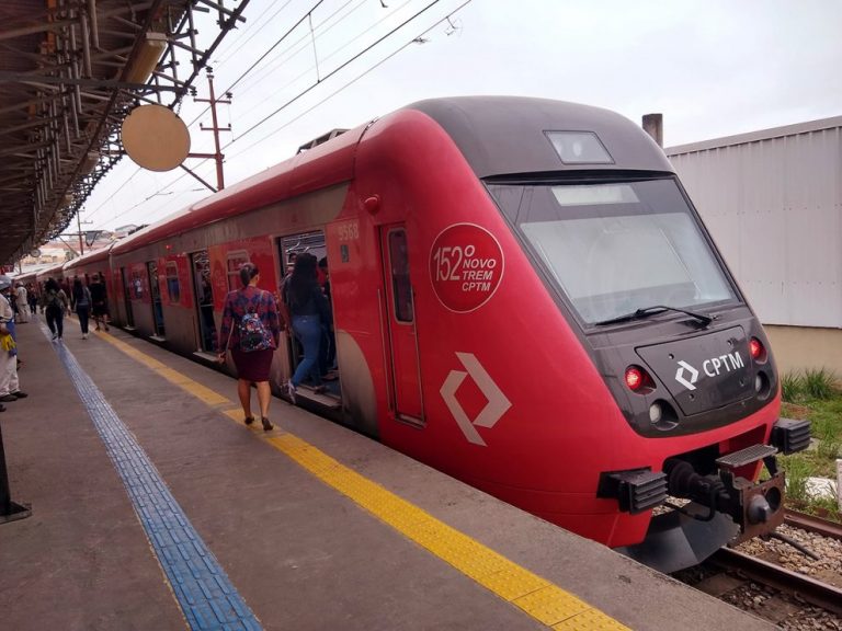 Leia mais sobre o artigo Via férrea da Linha 7-Rubi pode ganhar mais trilhos a partir de Perus para trem cargueiro