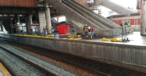 Leia mais sobre o artigo CPTM instala redutores de vão entre trem e plataforma na estação Brás