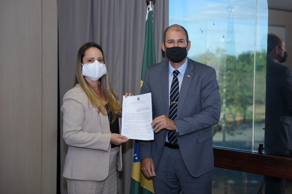 Leia mais sobre o artigo ANPTrilhos signs Technical Cooperation Agreement with the Ministry of Infrastructure