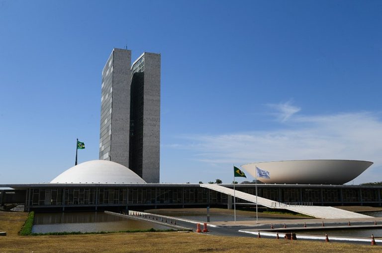 Leia mais sobre o artigo Brazilian government maintains veto of emergency aid to public transport