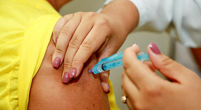 Leia mais sobre o artigo Ferroviários de Maceió já podem se vacinar contra a COVID-19