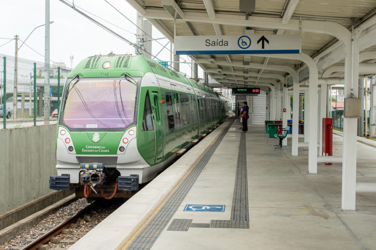 Leia mais sobre o artigo Transporte sobre trilhos no Ceará cresce 28% em 2022