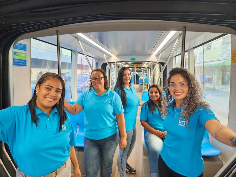 Leia mais sobre o artigo VLT Carioca recebe novas condutoras no Dia Internacional da Mulher