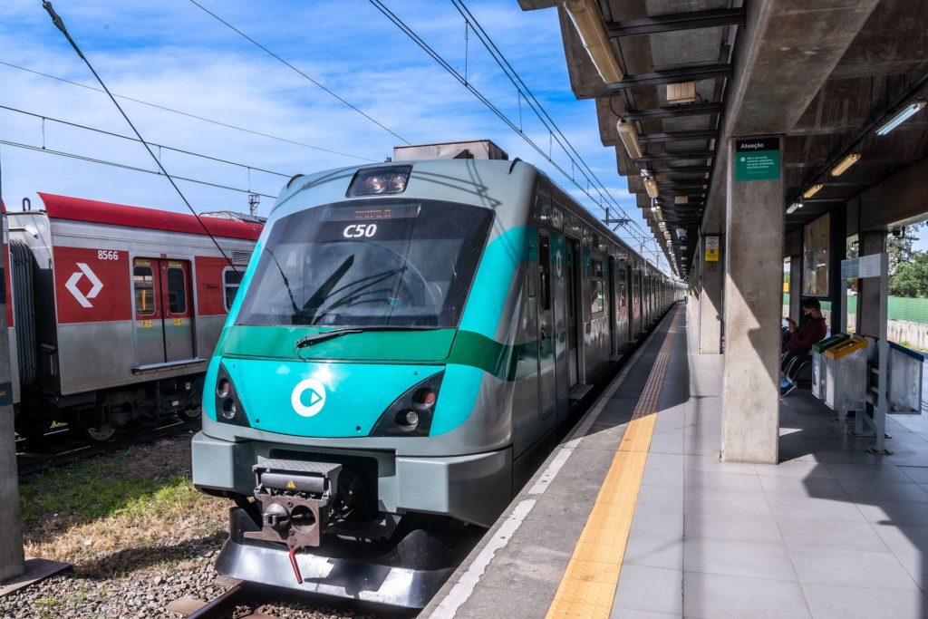 Leia mais sobre o artigo Linhas 8 e 9 ampliam em 46% capacidade energética com investimento de R$ 190 milhões