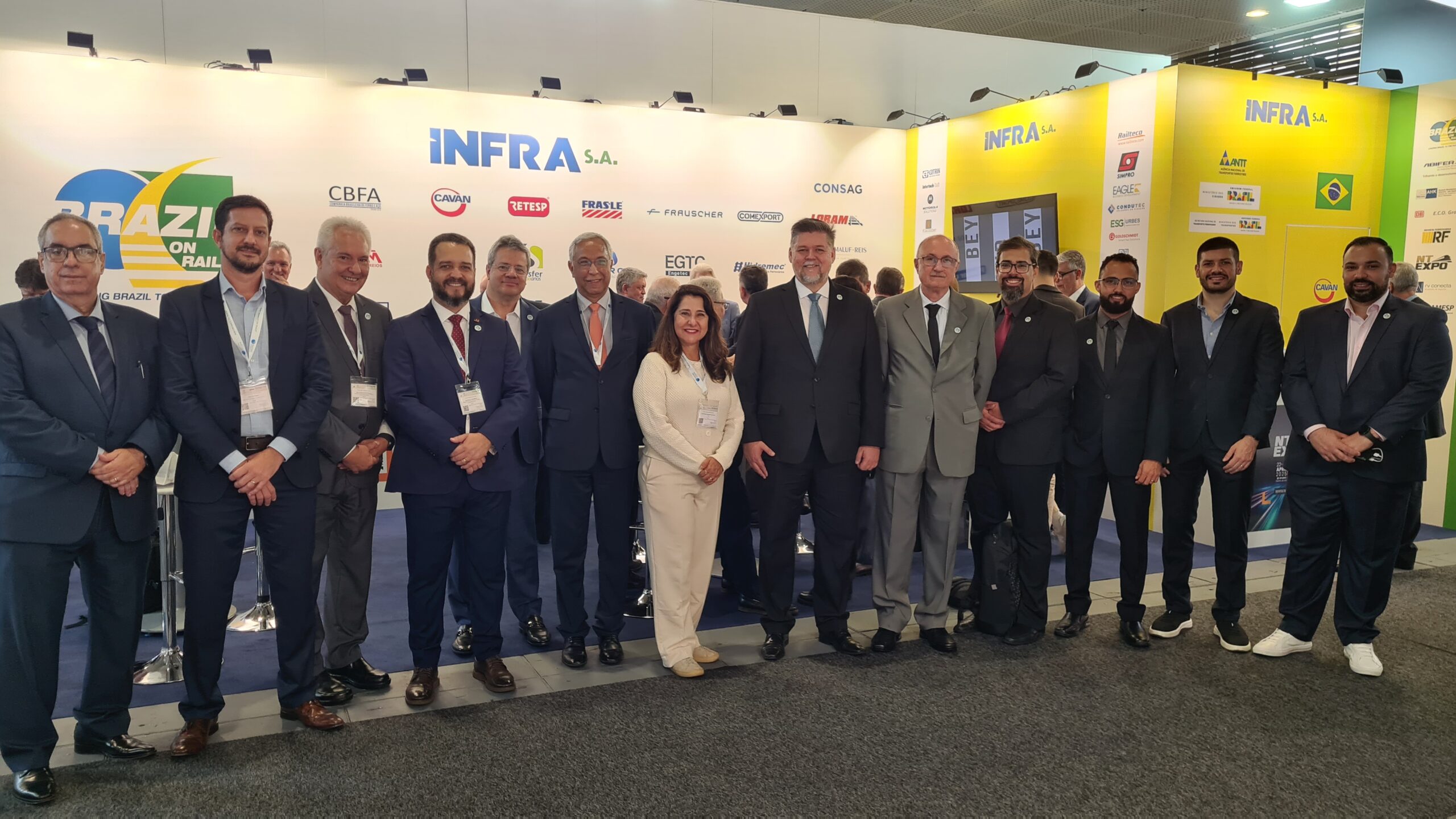 Associados da ANPTrilhos na InnoTrans 2024.