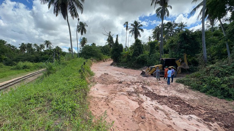 Leia mais sobre o artigo CBTU realiza ações preventivas para evitar obstrução das vias no período chuvoso