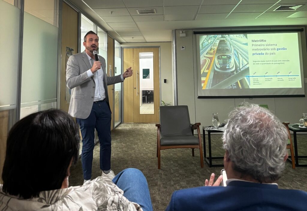 Leia mais sobre o artigo Mobilidade e o futuro das cidades são destaques em evento do Conselho de Arquitetura e Urbanismo do Rio de Janeiro