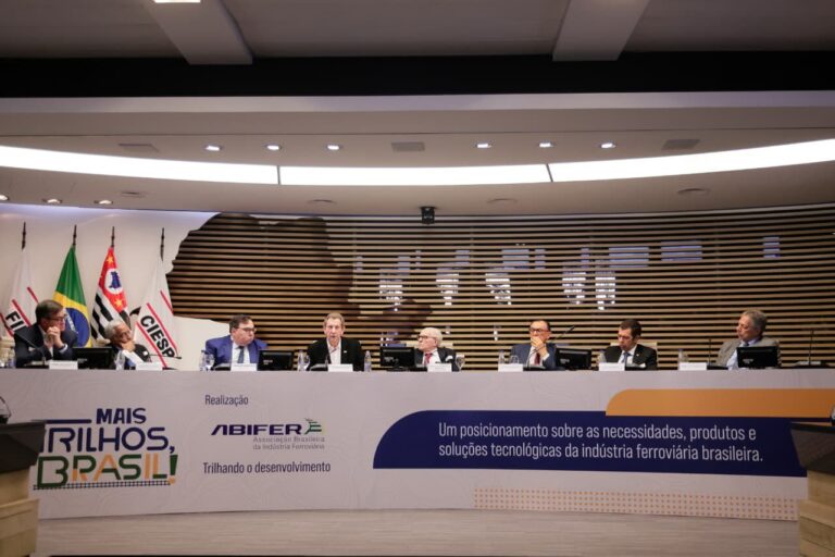 Leia mais sobre o artigo ANPTrilhos participa do o evento “MAIS TRILHOS, BRASIL!” da ABIFER