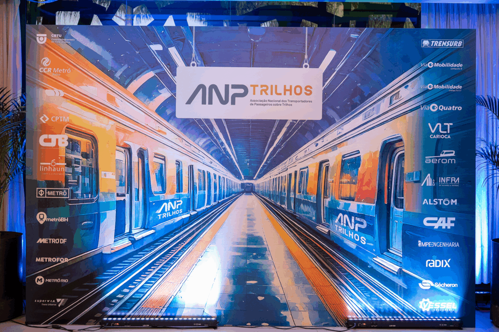 Leia mais sobre o artigo ANPTrilhos completa 15 anos e celebra trajetória de conquistas no setor de mobilidade sobre trilhos