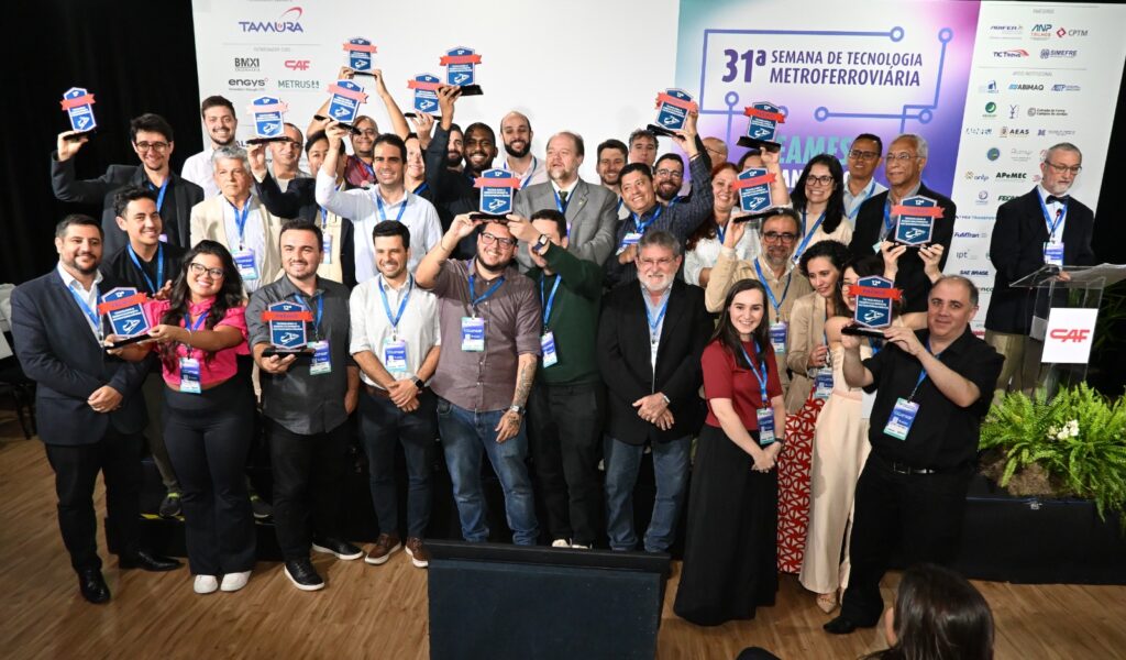 Leia mais sobre o artigo Conheça as apresentações dos artigos do 12º Prêmio de Tecnologia