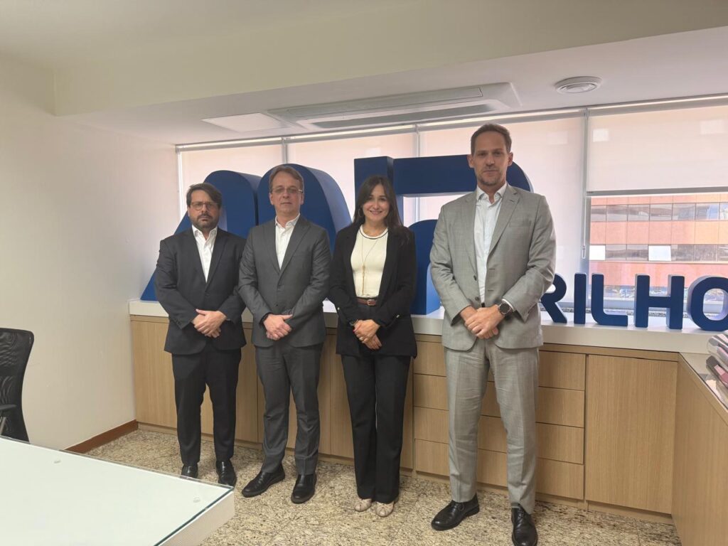 Leia mais sobre o artigo ANPTrilhos recebe o presidente da AGETRANSP