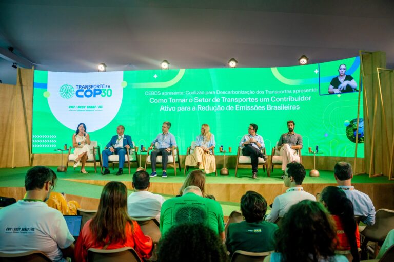 Leia mais sobre o artigo Setor de transporte avança em soluções para reduzir emissões