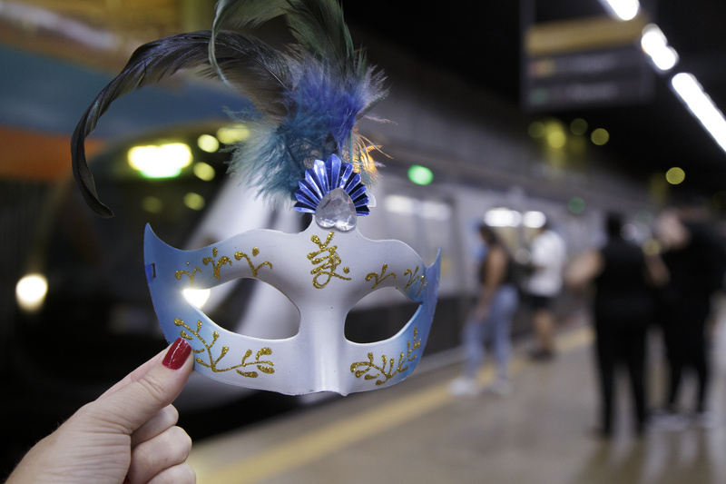 Leia mais sobre o artigo Carnaval 2026: MetrôRio terá funcionamento de 24 horas para desfiles na Sapucaí