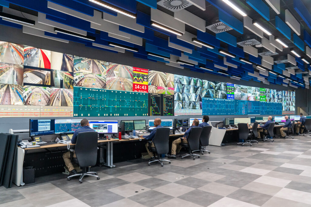Leia mais sobre o artigo Novo Centro de Controle Operacional do Metrô de São Paulo é inaugurado com inovações tecnológicas e segurança integrada