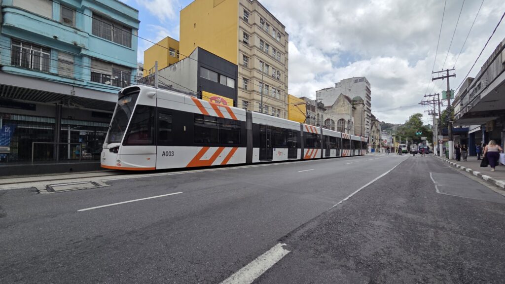 Leia mais sobre o artigo BR Mobilidade inicia operação plena do segundo trecho do VLT em Santos
