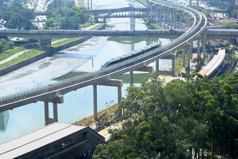 Leia mais sobre o artigo Linha 17-Ouro do monotrilho completa um mês de operação em São Paulo