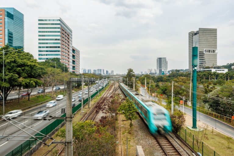 Leia mais sobre o artigo Artigo | O novo marco da mobilidade e a evolução da segurança jurídica nas concessões de transporte público