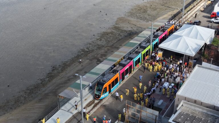 Leia mais sobre o artigo VLT de Salvador supera 100 mil passageiros